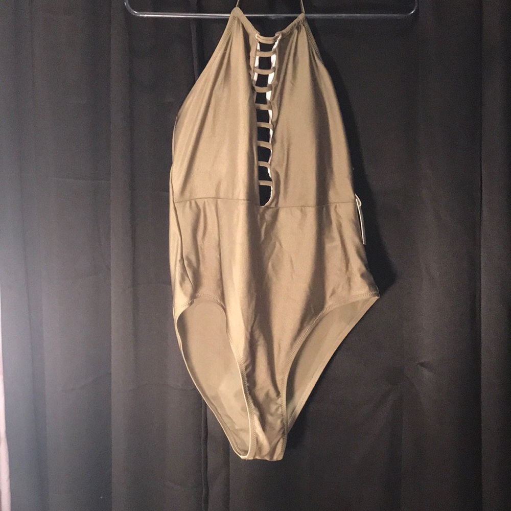 Olive green cupshe bathing suit with tags